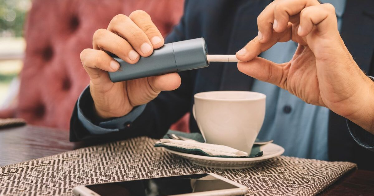 Szigorú előírásokra készülnek a dohányboltok