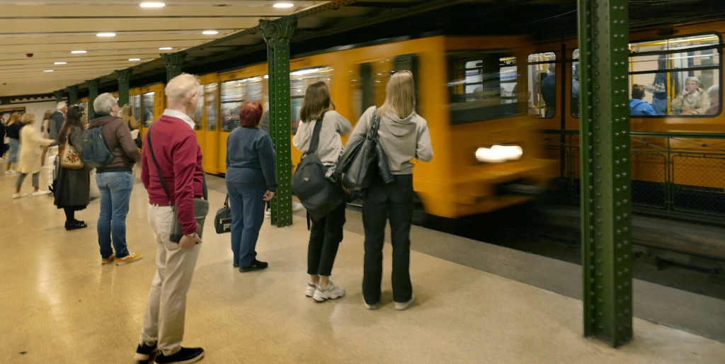 Sietni kell: mi lesz veled, kisföldalatti?