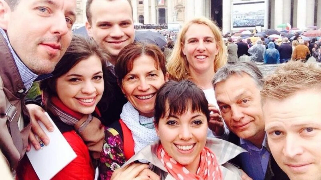 Újabb magángép-használaton kapták az Orbán-családot: tippelj, ezúttal melyik gyerek jött-ment, hova és kivel