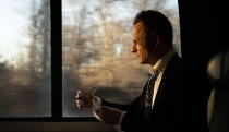 Szijjártó Péter köreiben is egyre több a milliárdos