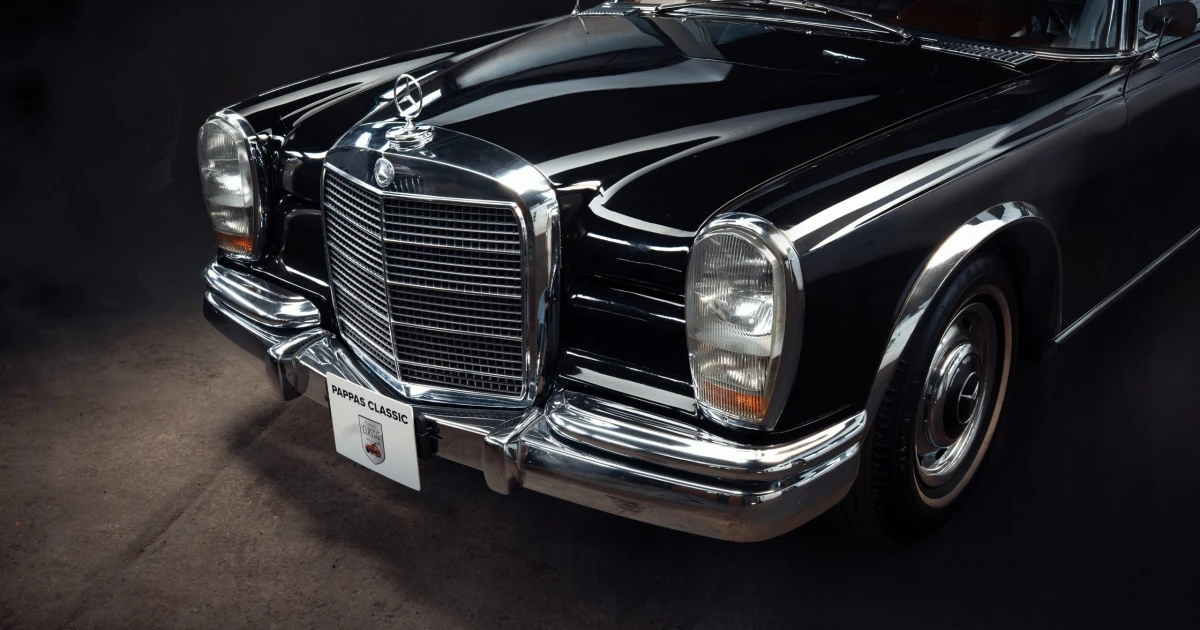 A Mercedes, ami sokszor ott volt, amikor zajlott a történelem, de csak egyszer alakította azt