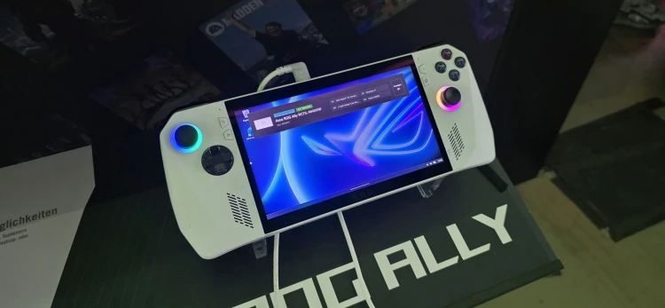 A gamingre építenek az ital helyett: ez az üzlet a virtuálisból valósággá vált közösségi játékteremben_1