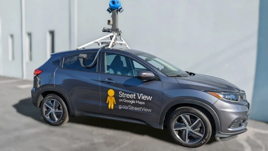 Újra magyarországi utakon a Google-autó, a vidéki nagyvárosok sem maradnak ki