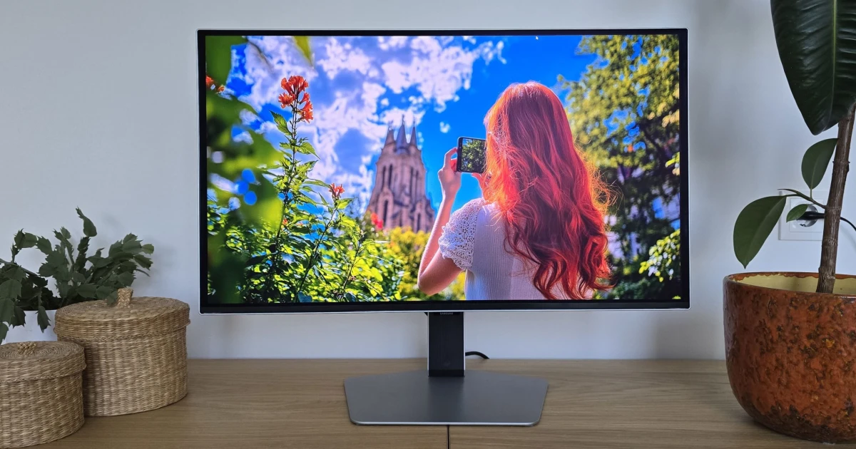 Szintlépés a Samsung új OLED monitora, de így sem való mindenkinek