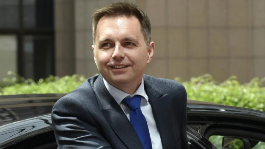 Íme egy jegybankelnök, aki ellen eljárás indul korrupció gyanúja miatt