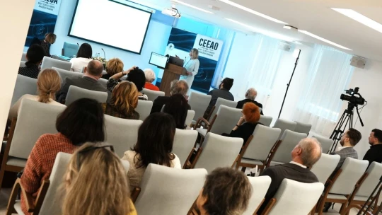 Szabálytalanságok a kormány rákellenes alapítványánál