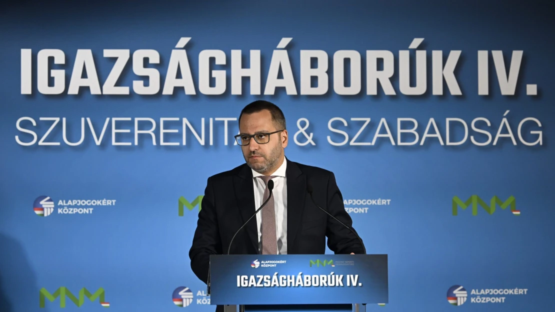 Átláthatósági törvény néven csinálná ki a független sajtót és civil szférát – a banktitkokkal együtt – a kormányoldal
