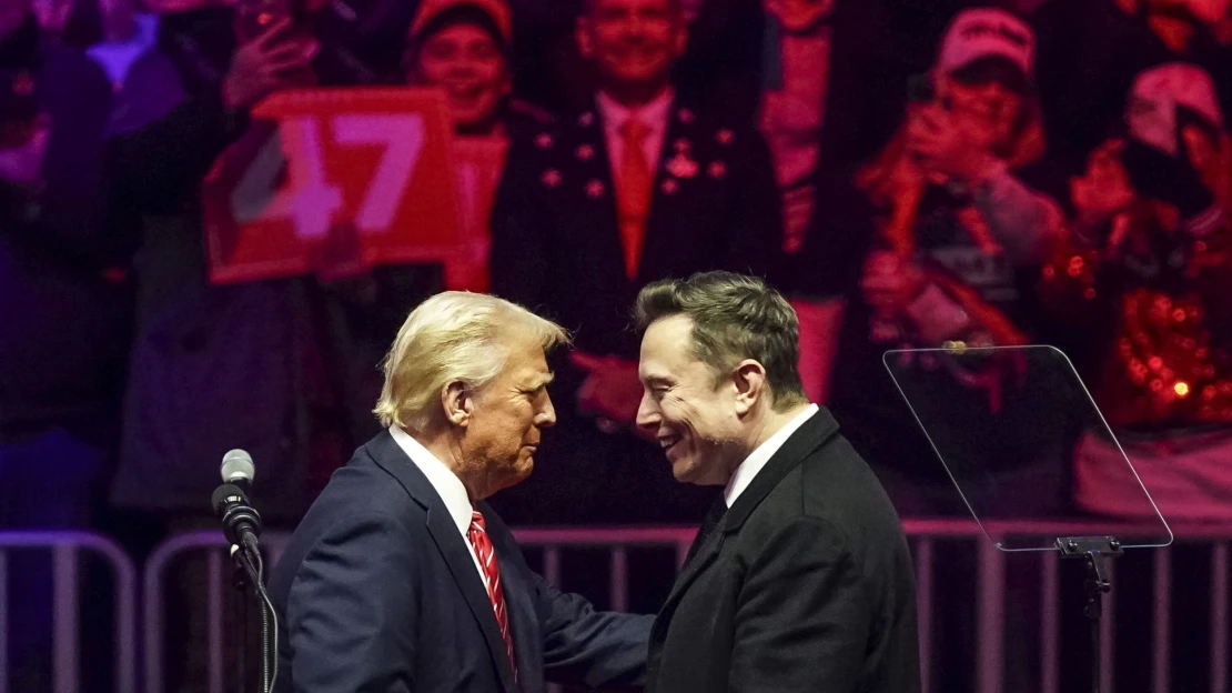 Elfajult a viszony Trump és Musk között, egy éjszaka alatt dollármilliárdokat vesztettek