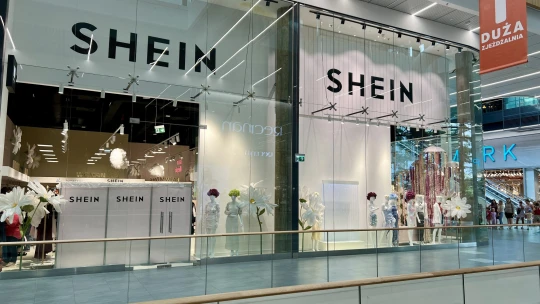 Egy halom szabálytalanságot találtak a Sheinnél