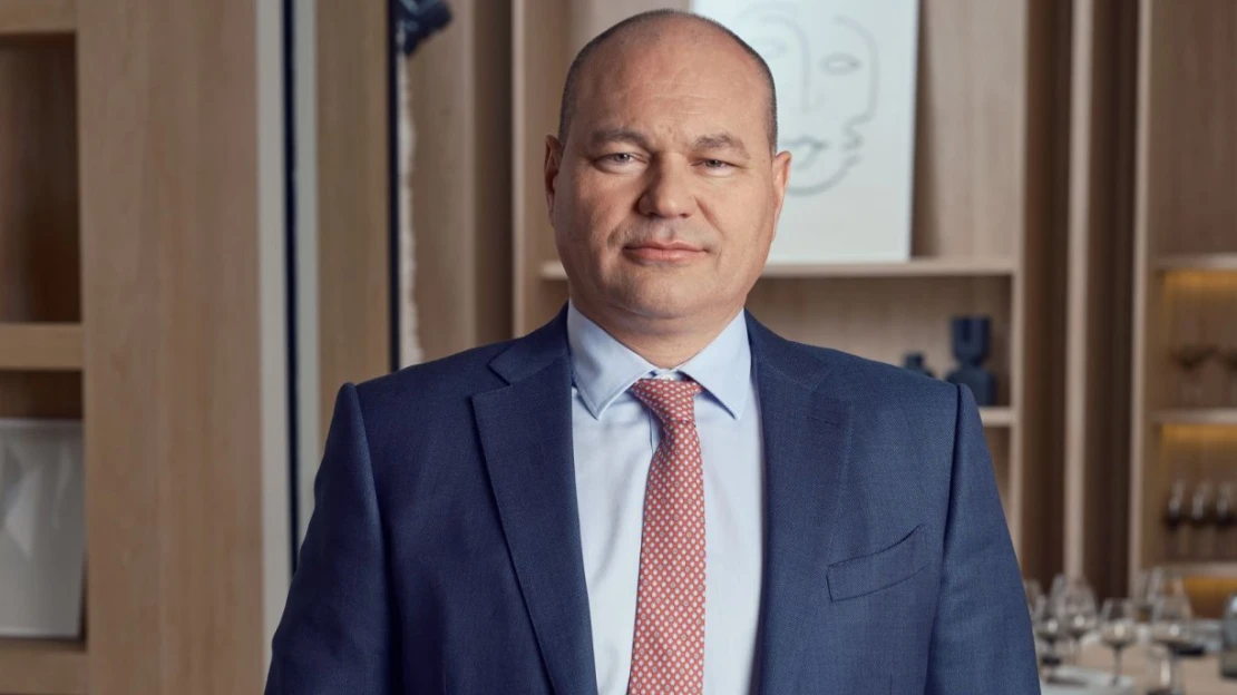 Megvette második magángépét is Tiborcz István egykori üzlettársa, a Bayer Construct tulajdonosa, Balázs Attila