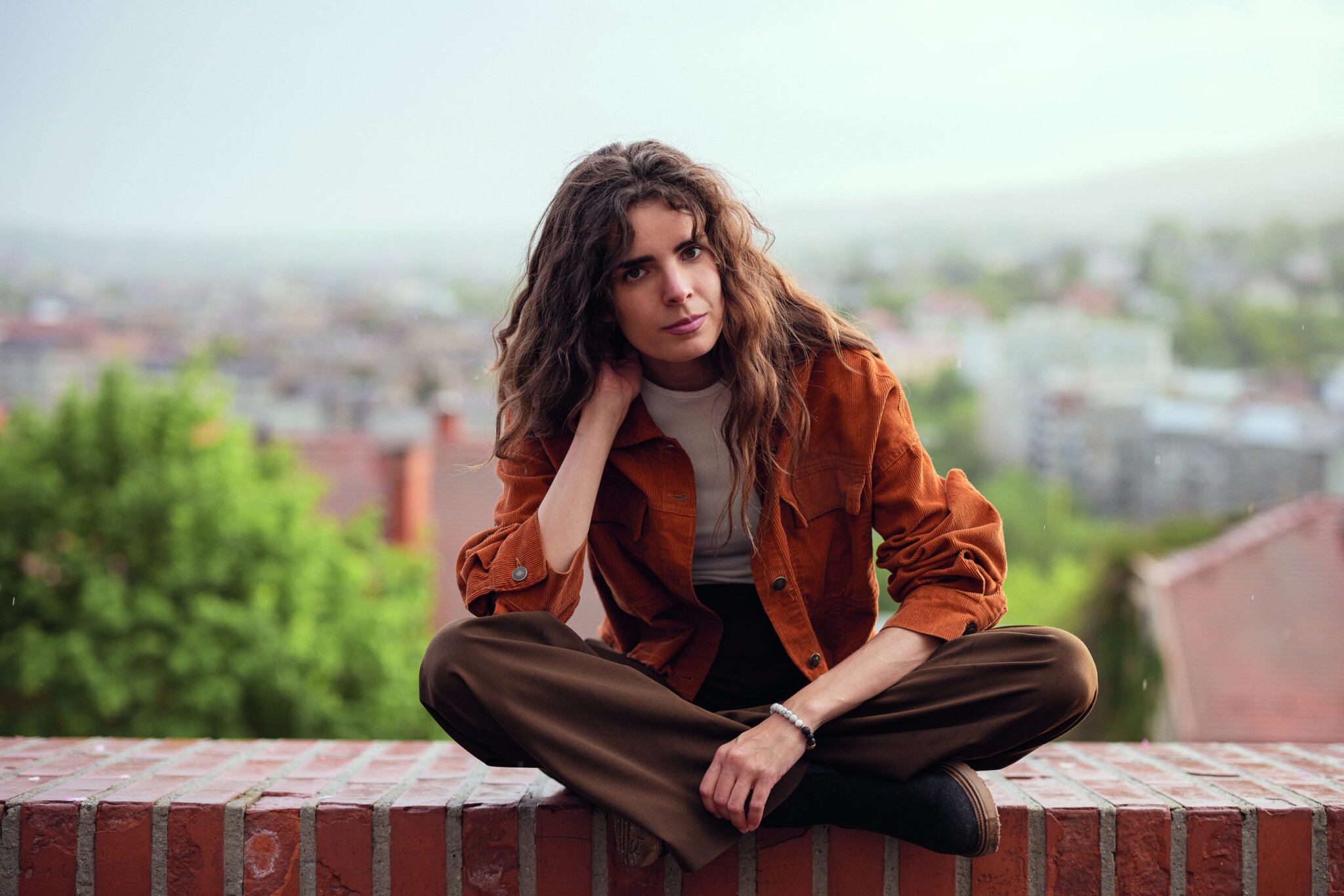 Tízezer ember előtt énekelte a Hair dalait az egykori Forbes 30/30-as, és már készül az első albuma is