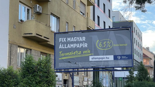 A nagyhalak kiszálltak a magyar állampapírokból, a kisbefektetők meg jól elvannak az alacsony hozammal is