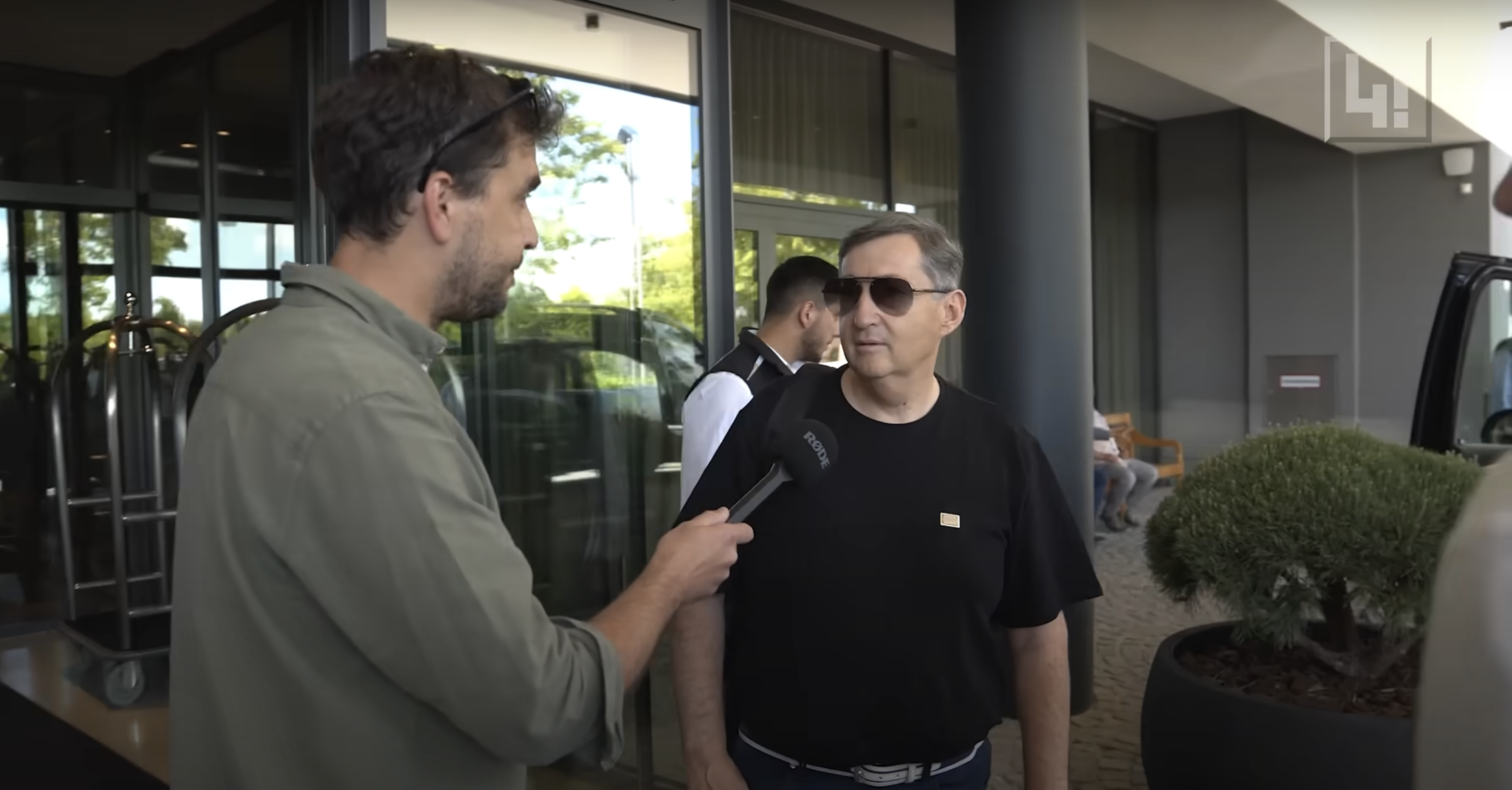 A Széchényi-hegyi villájánál is többe kerülhet majd Mészáros és Várkonyi új, felcsúti otthona