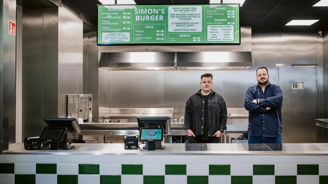 2 millió eladott burger után fordulat: miért fékez most a Simon’s sikervonata?