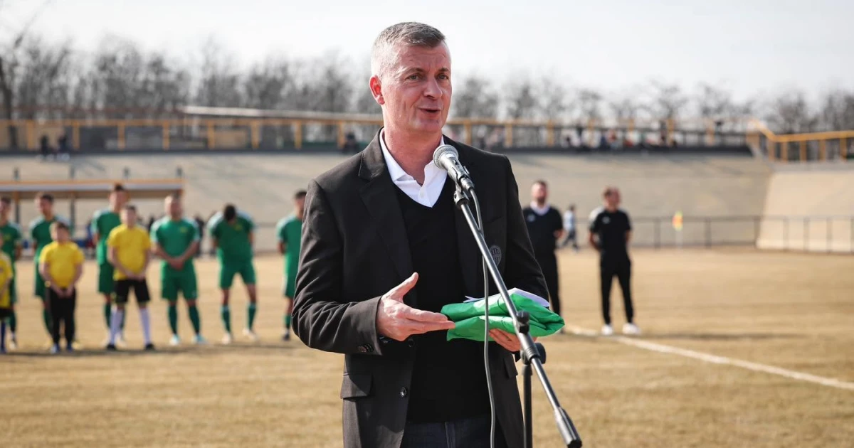 Kubatov Gábor nekiment Csányi Sándornak