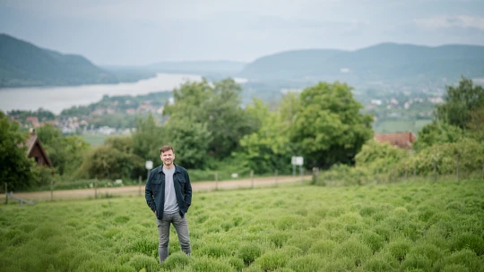A vendégnek meg kell bíznia bennünk