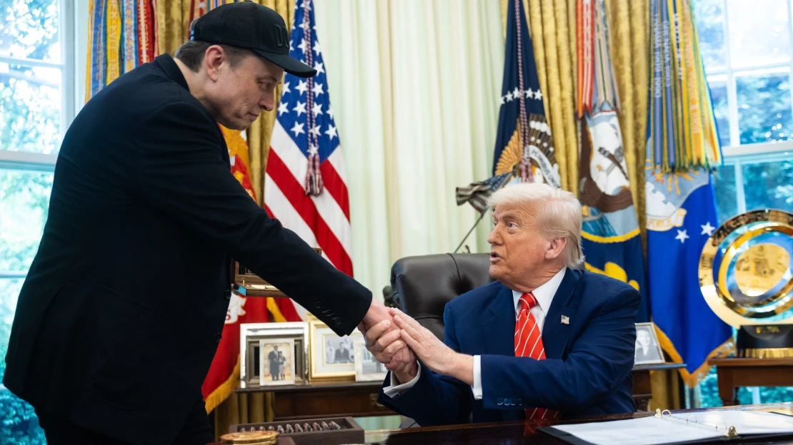 Trump robbantotta a fenyegetés-bombát. Elvenné Musk milliárdjait?
