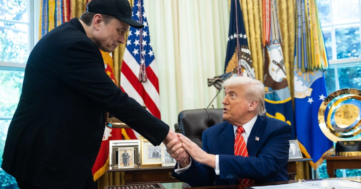 Trump robbantotta a fenyegetés-bombát. Elvenné Musk milliárdjait?