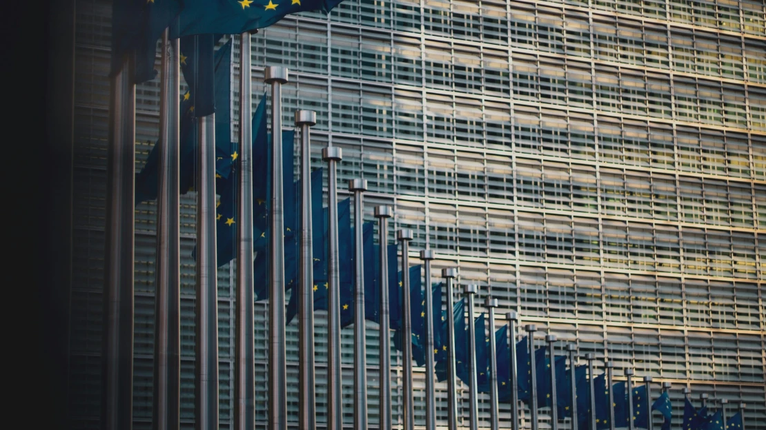 Az EU új szankciói: hogyan próbálják megállítani Oroszország háborús finanszírozását?