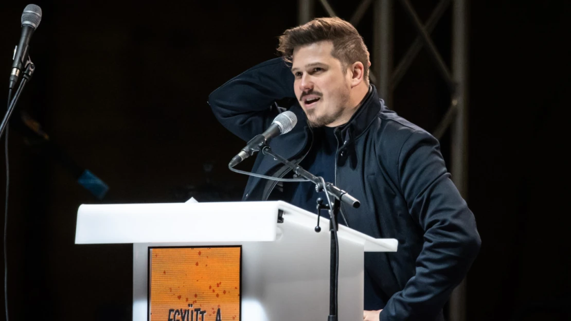 Az egyik legértékesebb influenszer a politikára vált