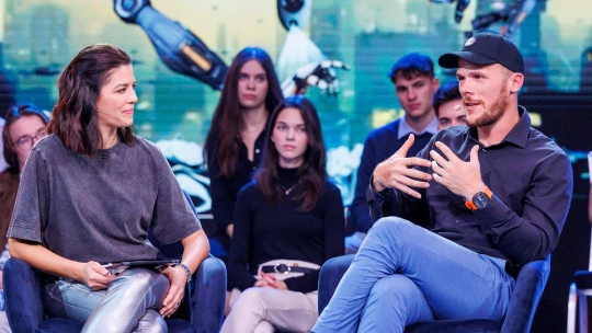 Közpénzből finanszírozott tartalmak: celeb- és influenszerlistások az MVM fizetési listáján