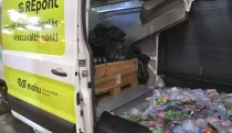 Nem enged a Mohu: megszűnhet a palackvisszaváltás a nagy üzletláncokban?