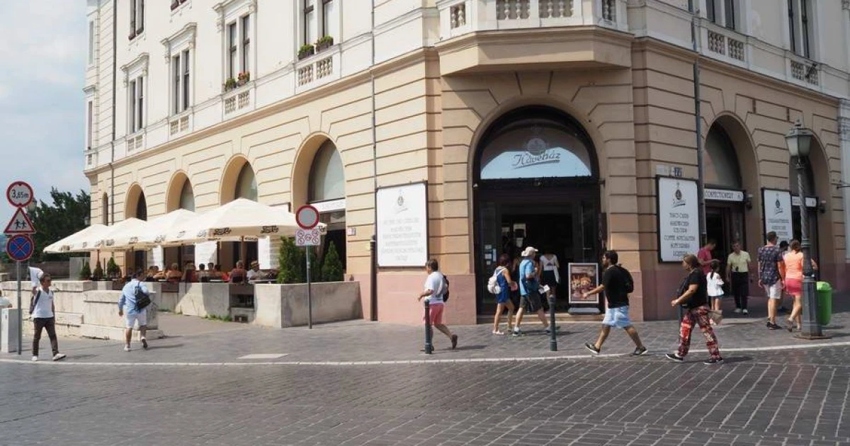 Hosszú huzavona után megérkeztek a végrehajtók az elhunyt cukrászmester másik helyére is
