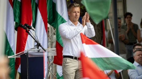 Tényleg a Magyar Péter-hatás miatt teljesít felül a magyar tőkepiac?
