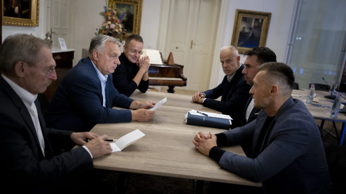 Propagandadömping: milliárdos kampánnyal nyomul a Fidesz a közösségi médiában