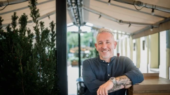 A séf, akinek a karján is ott a Michelin-csillag – Sárközi Ákos és a Textúra sztorija