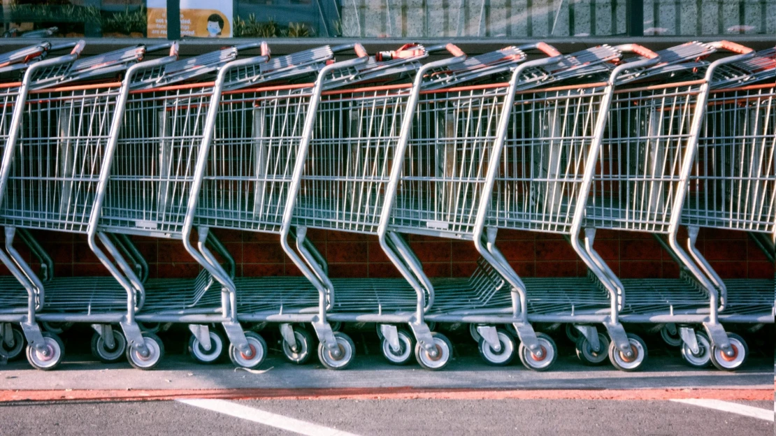 Infláció a bevásárlókocsiban: a kávé 20, az őszibarack 85 százalékkal lett drágább
