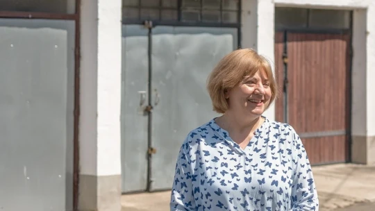 „Körülöttünk is ellenségkép épül” – erős mondatokkal búcsúzik a mélyszegénység elleni küzdelem vezéralakja