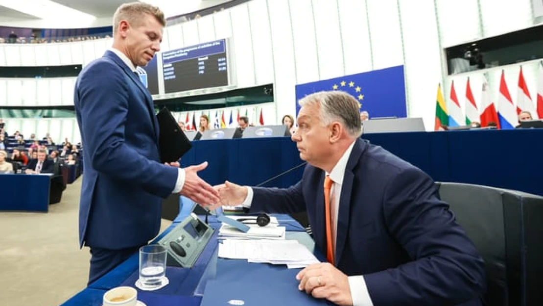 Egyre stabilabb lábakon a forint – a befektetők már Magyar Péter győzelmére játszanak?