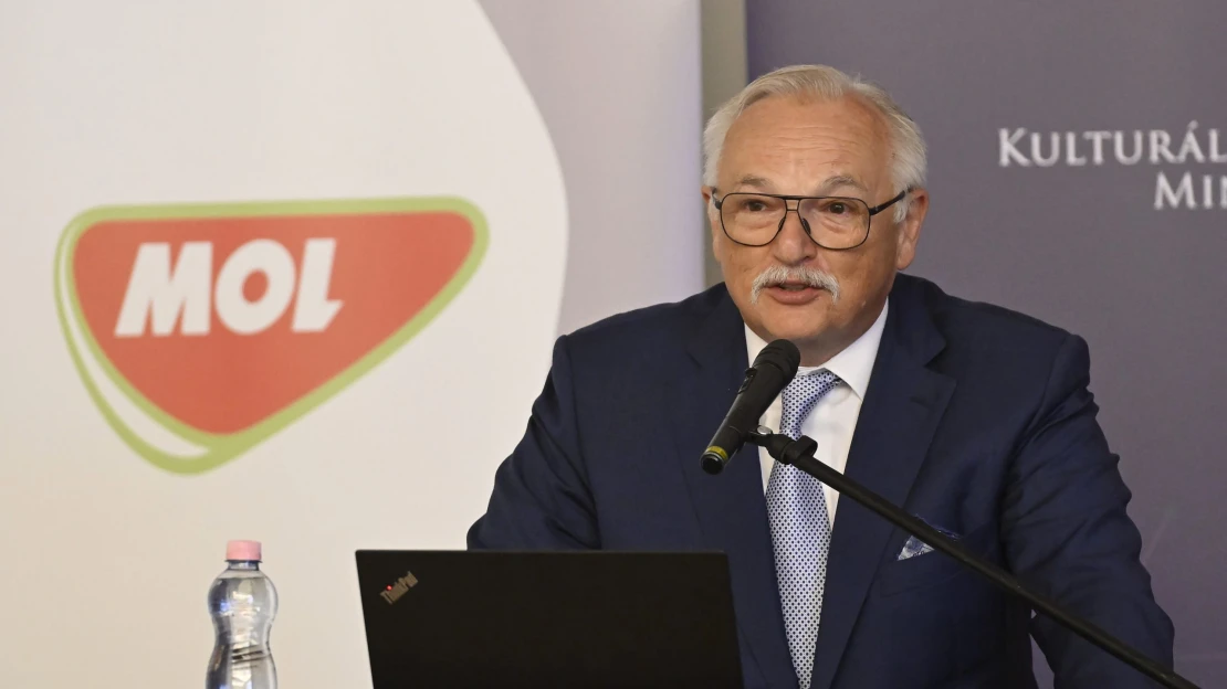 Hernádi nem érti, miért kellene leválni az orosz olajról