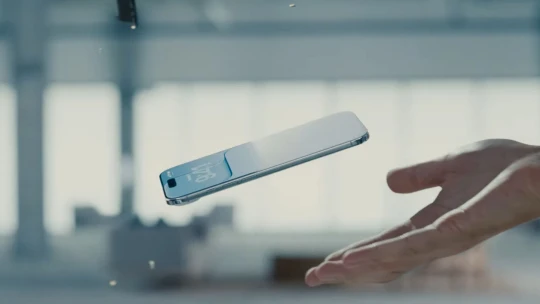 Továbbra sem tudják lenyomni az Apple-t az okostelefonok piacán