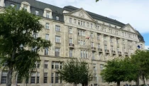 Újabb értékes fővárosi épületet dobott piacra a vagyonkezelő, Nagy Márton is érintett