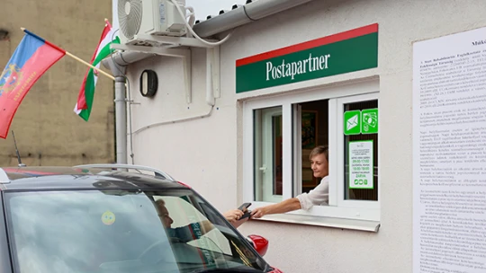 Meglepő újítást vezetett be a Posta, örülhetnek az autósok