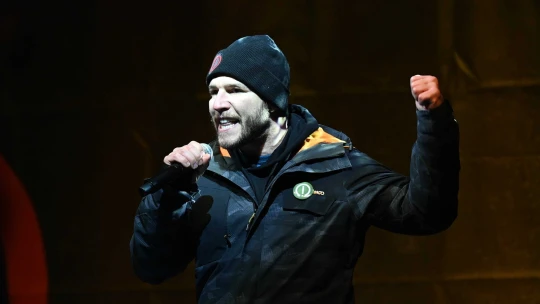 Rászállt a NAV Molnár Áronra, egy furcsa ügyben fenyegeti bírsággal