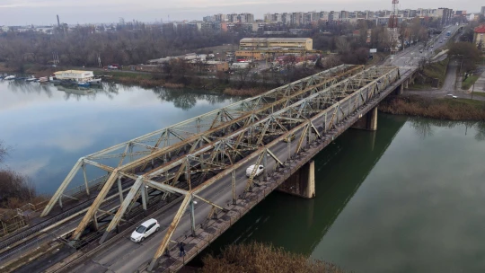 Kevesellte a profitot Mészáros cége, megtámadta Lázár minisztériumának tenderét