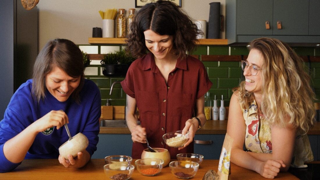 Mások kidobják, ők kását csinálnak belőle öt országnak. Erre gyűjt a magyar csapat, akire már a cseh óriás is felfigyelt