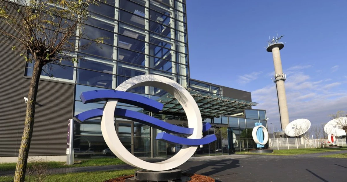 Nem vacakolnak a „köz”médiában: kiadták a kérdéssort, amivel bombázni kell a tiszás jelölteket