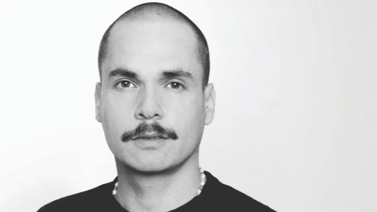 Hiteles tartalommal a fiatalokhoz