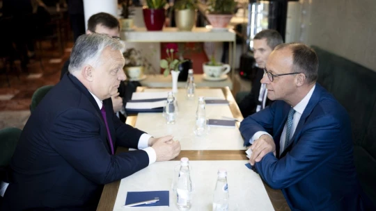 Nem hagyta szó nélkül a német kancellár Orbán moszkvai látogatását, és a szlovének is elmondták a véleményüket