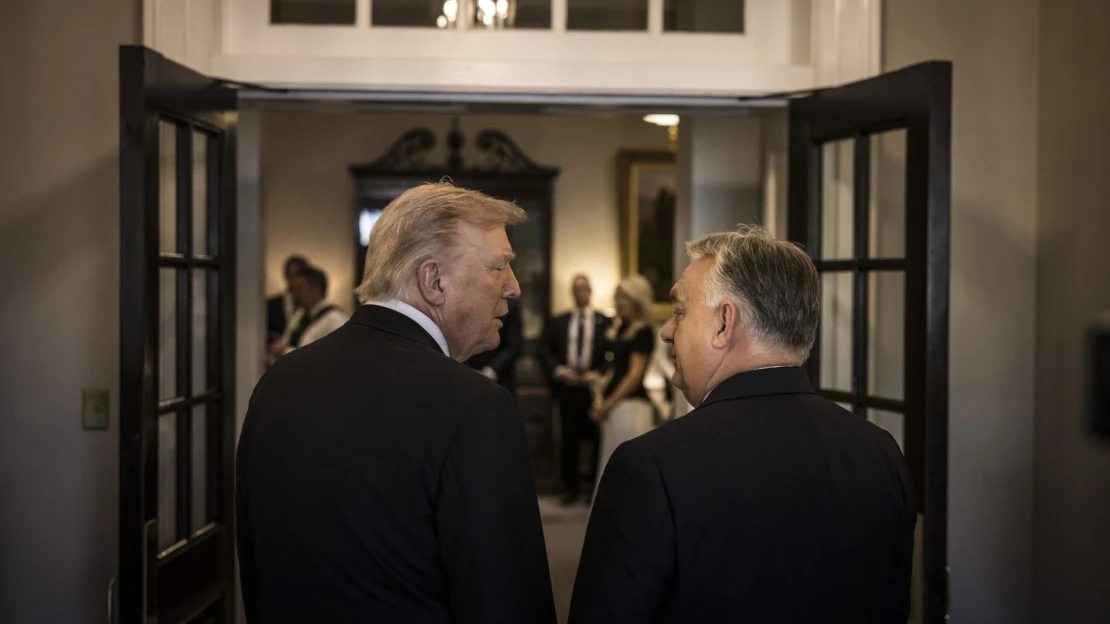 Bloomberg: Találgatják a befektetők, miért kell Orbánnak a védőpajzs