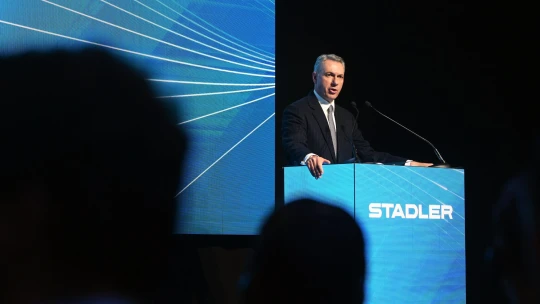 „Ez egy nagyon jó üzlet, nagyon jó lehetőség” – Lázár János új vasúti fejlesztéseket jelentett be