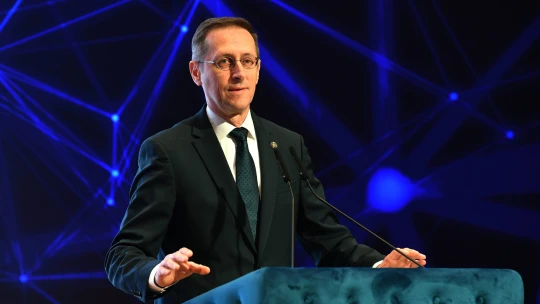 Varga Mihály a pénzügyi védőpajzsról: fel kell készülni a jövőre