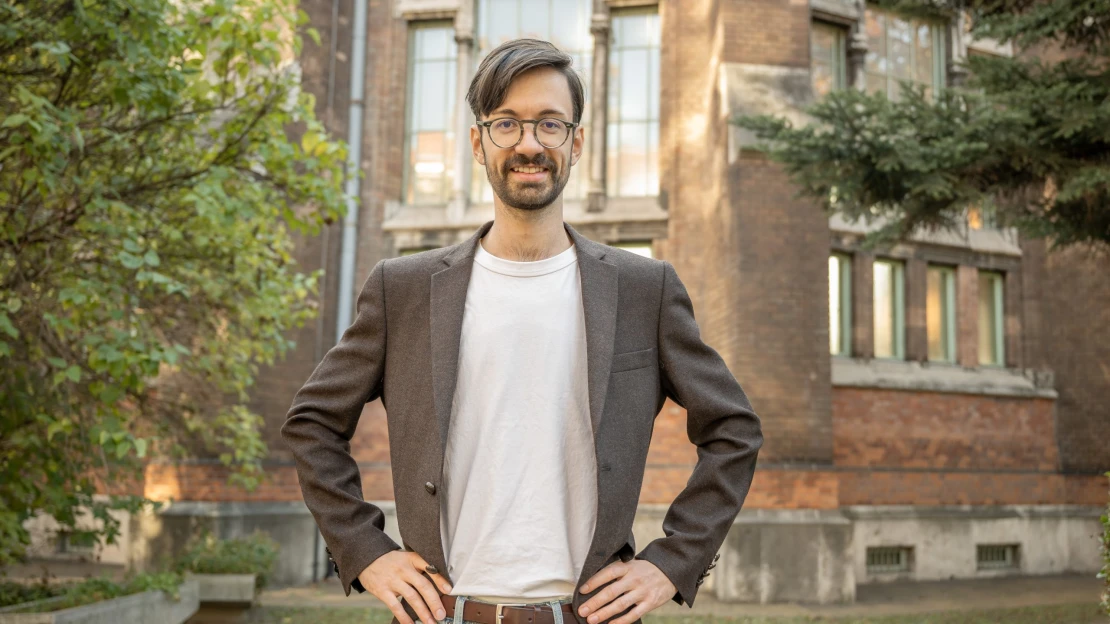 Eszméletlen gyorsan fejlődnek a fizikai formába öntött mesterségesintelligencia-modellek – mondja a Google magyar mérnöke