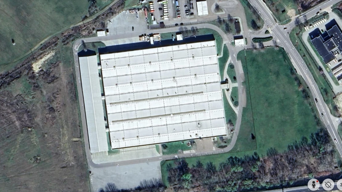 Ismét akkumulátorok ezrei jöhetnek? Gödöllőn már engedélyeztetik a kínai üzemet