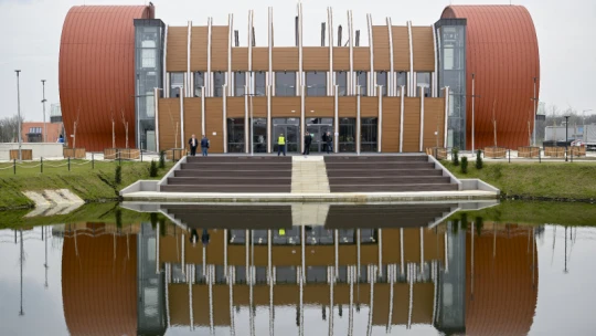 Kidobott milliárdok: így teljesít a karcagi Sámándob