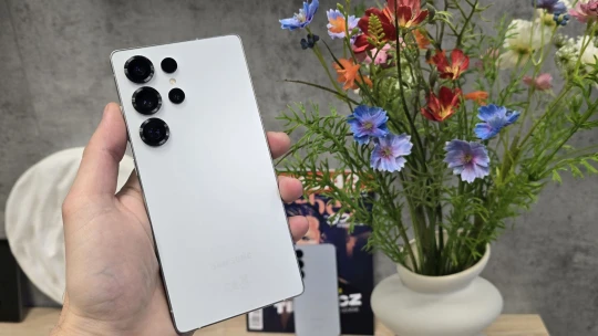 Öt dolog, amit majdnem mindenki elfelejt telefonvásárláskor – pedig ezeken múlik a legtöbb bosszúság